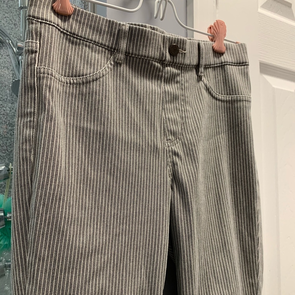Uniqlo Grey and White Pinstripe Pants